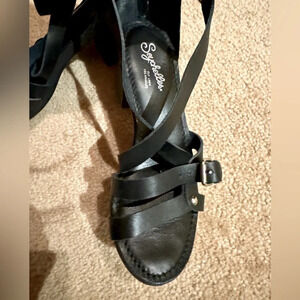 Anthropologie Seychelles Black ‎ Leather Strappy Sandals Block Heels Size 5.5